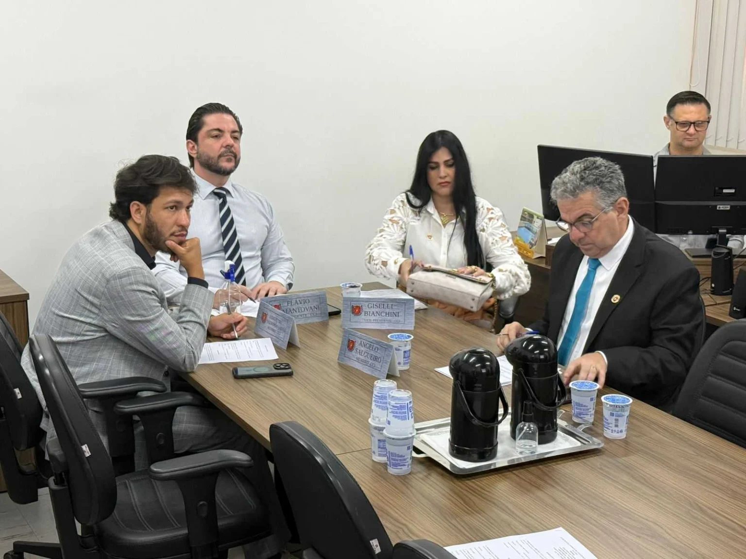 Comiss&atilde;o de Constitui&ccedil;&atilde;o e Justi&ccedil;a, presidida por Fl&aacute;vio Mantovani, autor do projeto de lei /Foto CMM